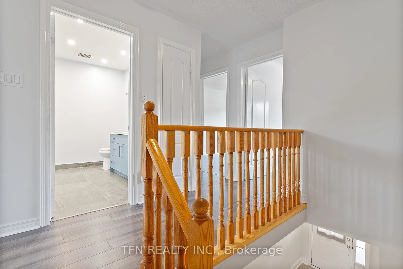 24 Hawtin Lane