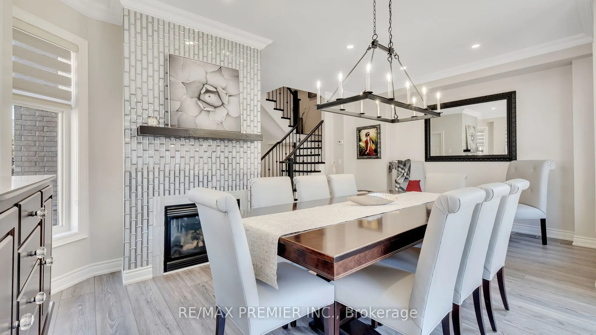 10 Henry Peters Lane
