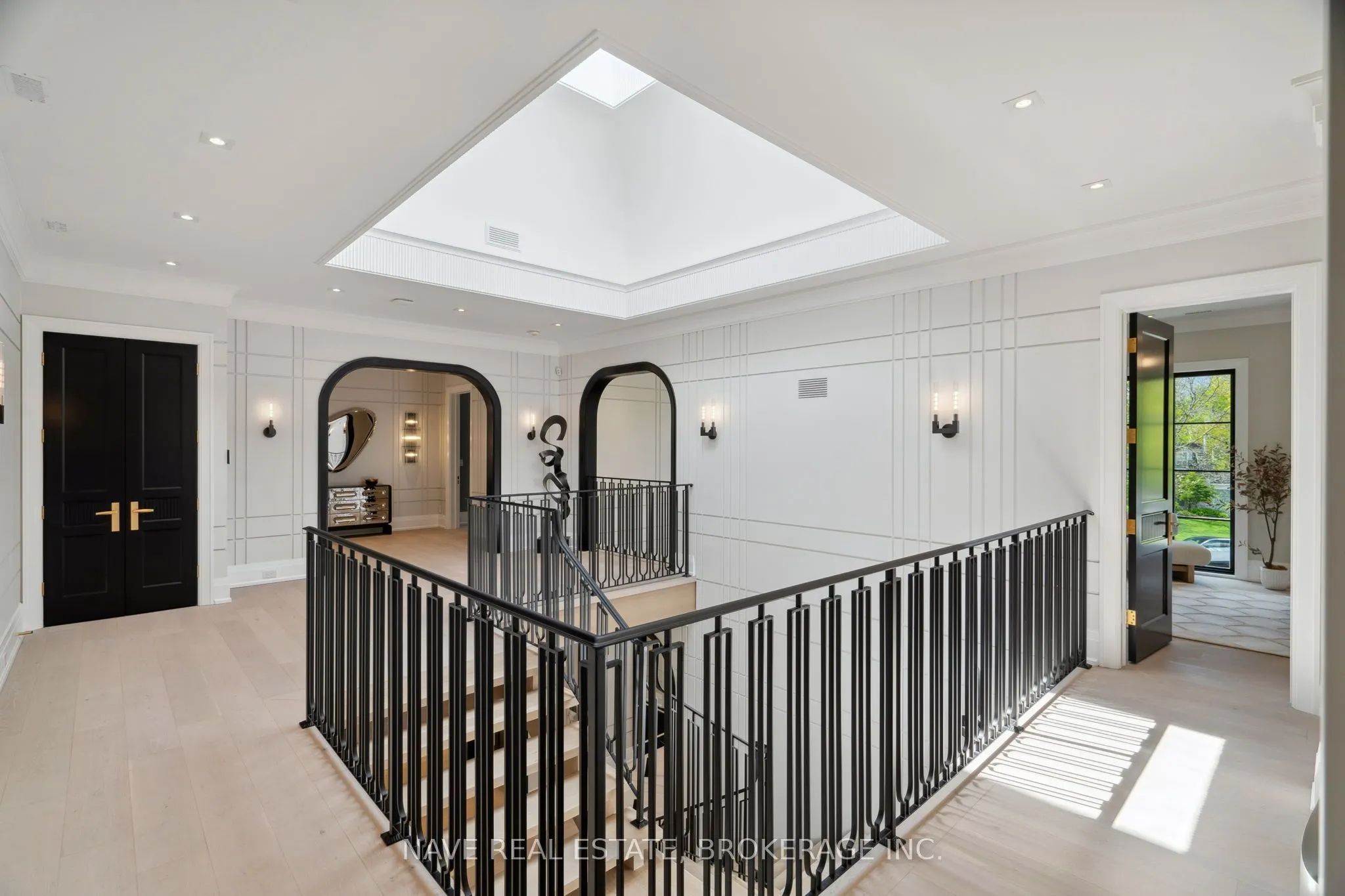 1 Sunflower Court