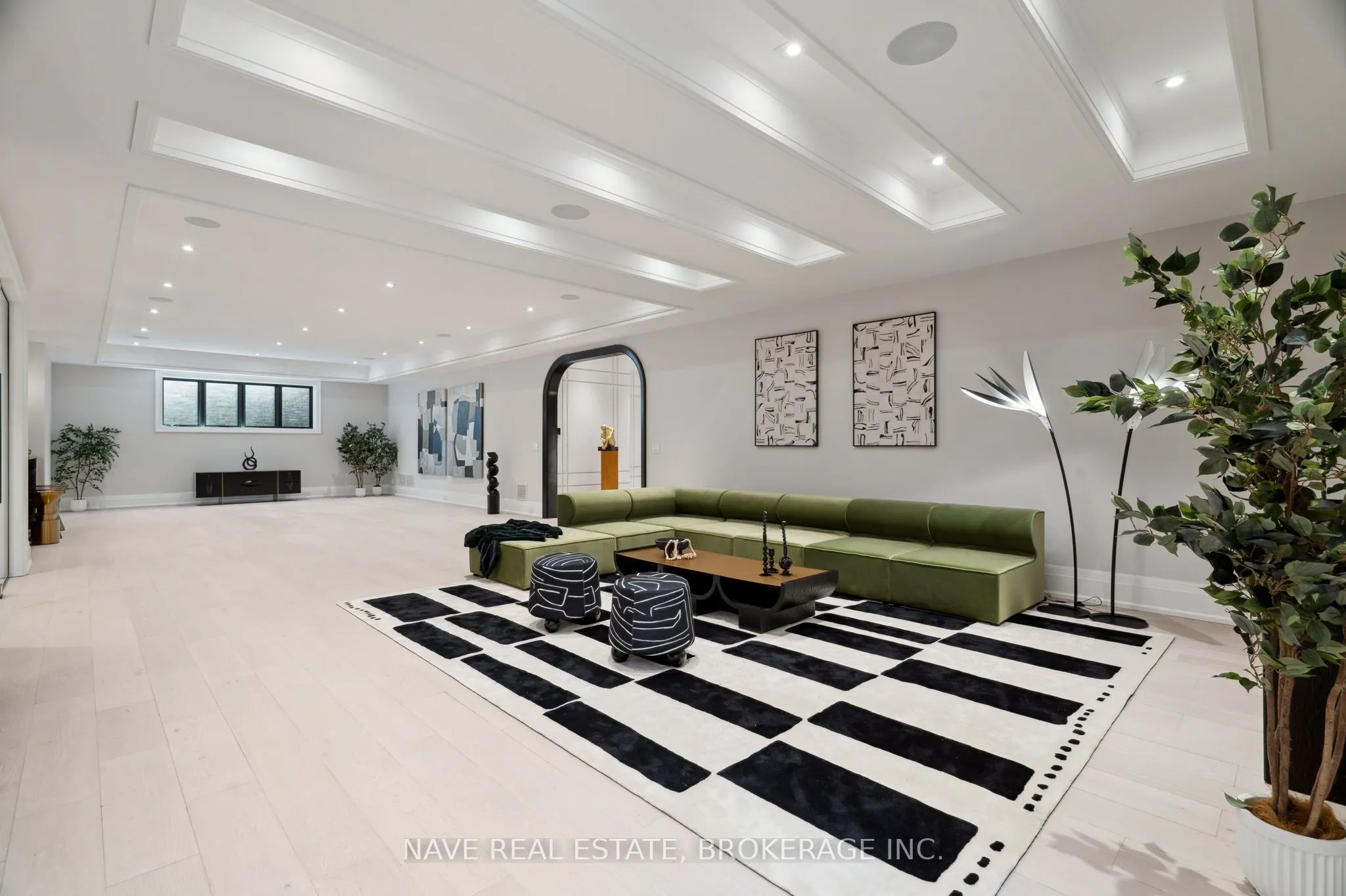 1 Sunflower Court