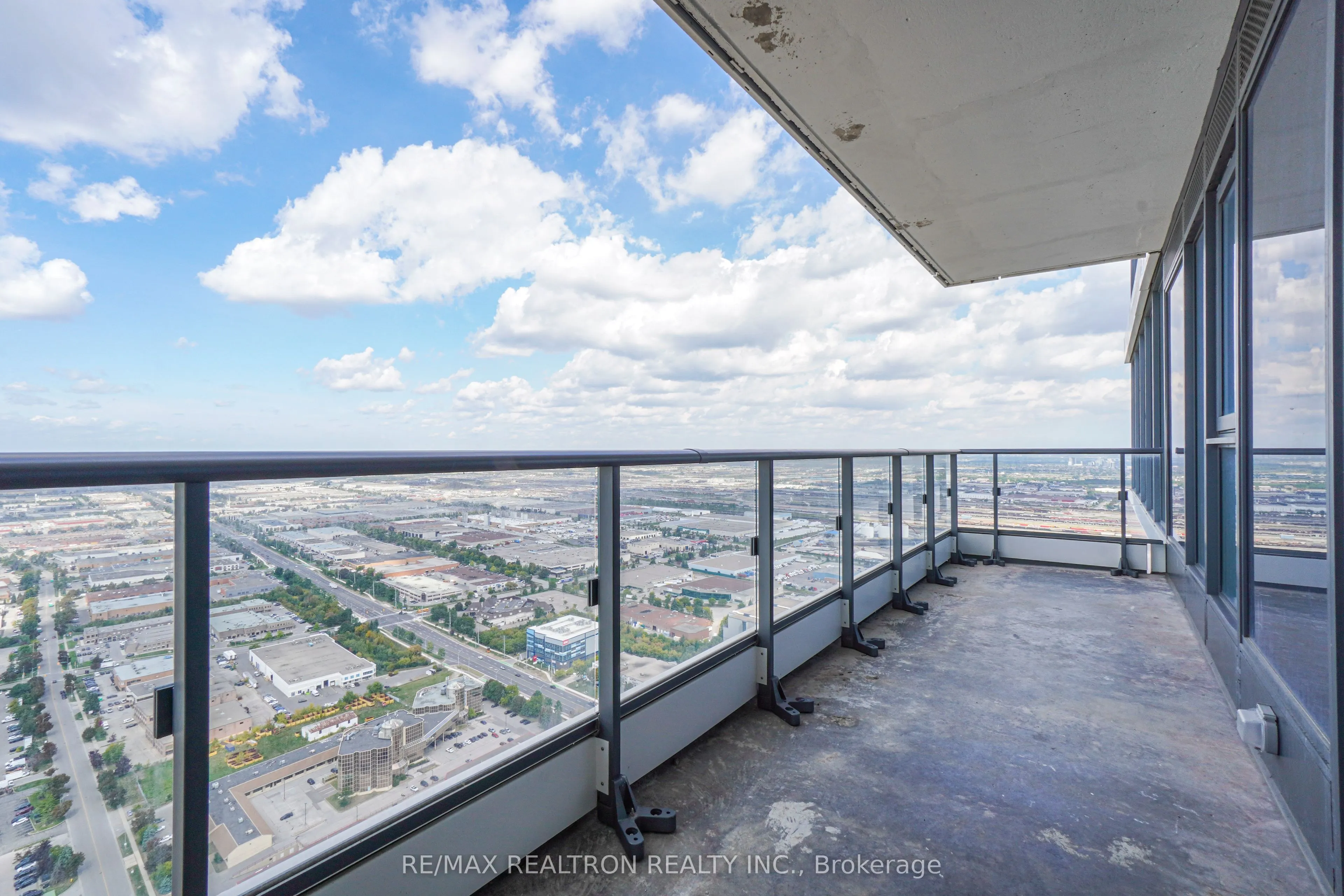 950 Portage Parkway N, #5901