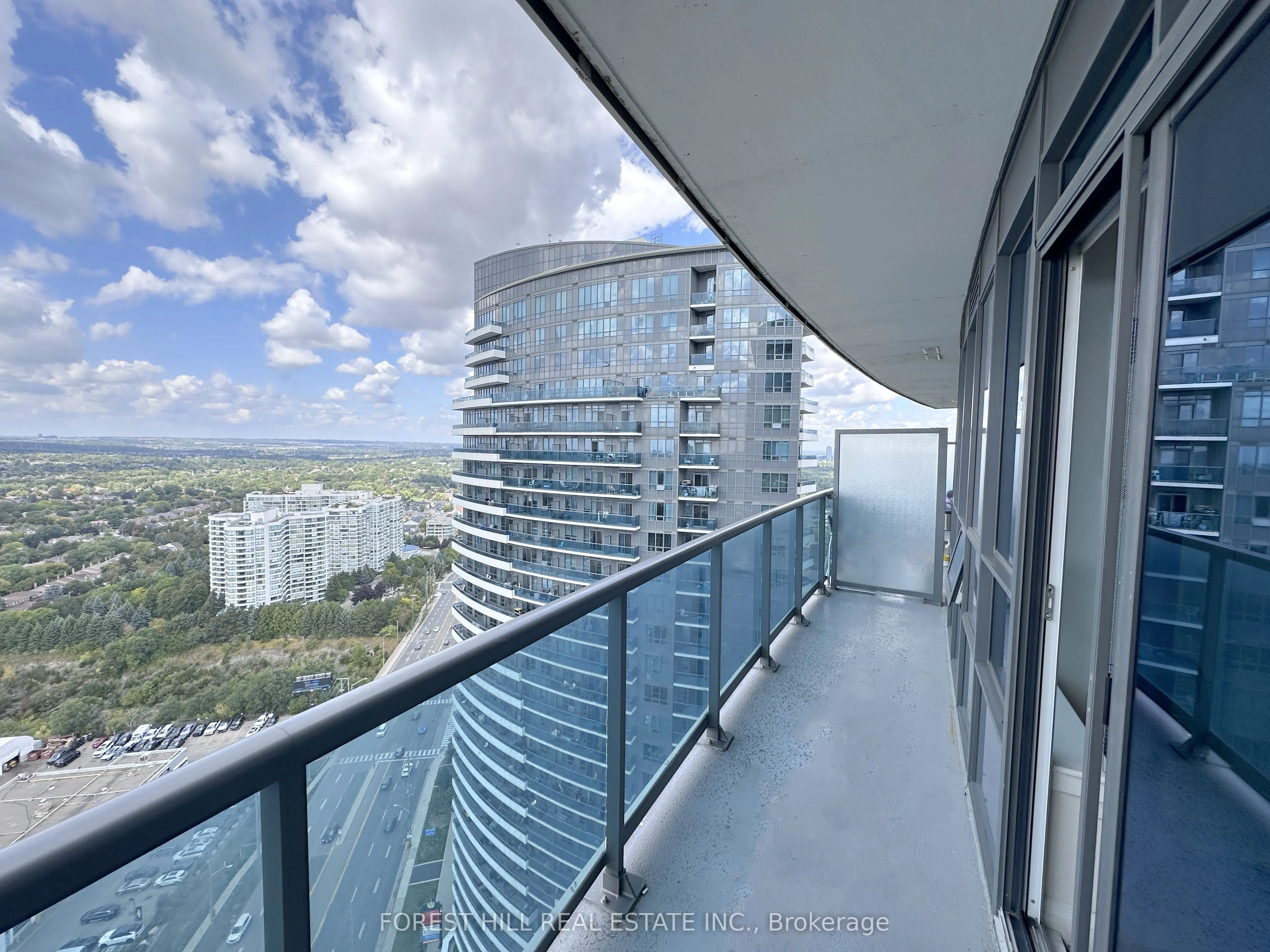 7161 Yonge Street, #2722