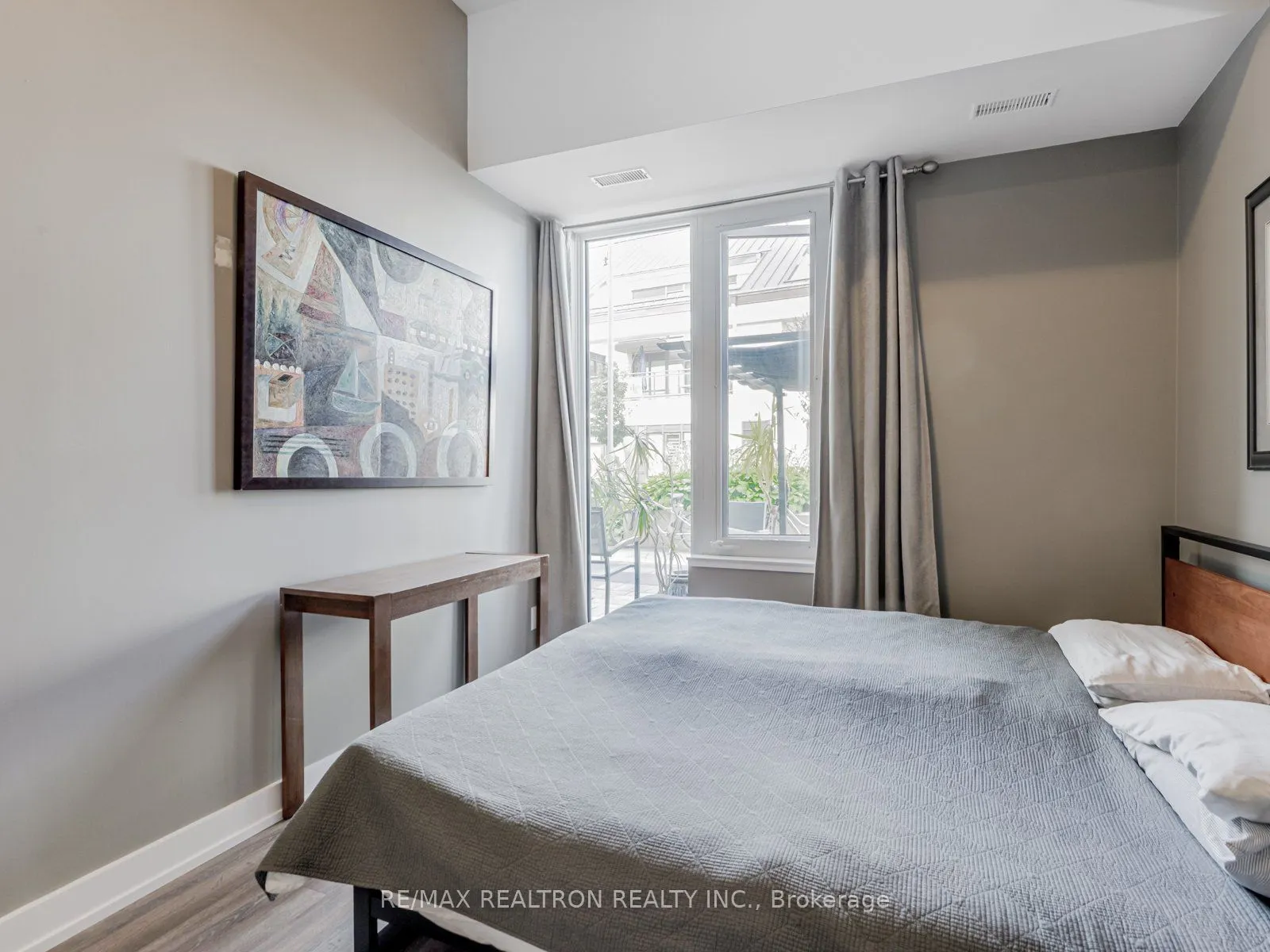 303 Broward Way, #93