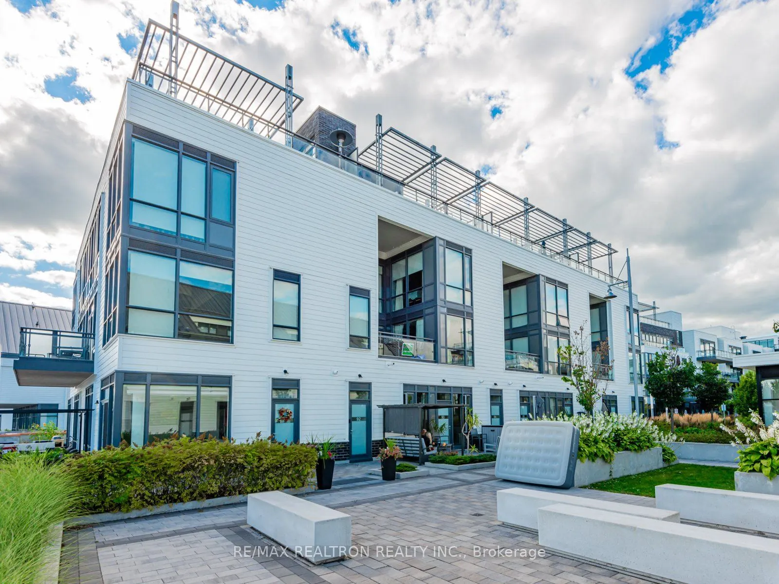 303 Broward Way, #93