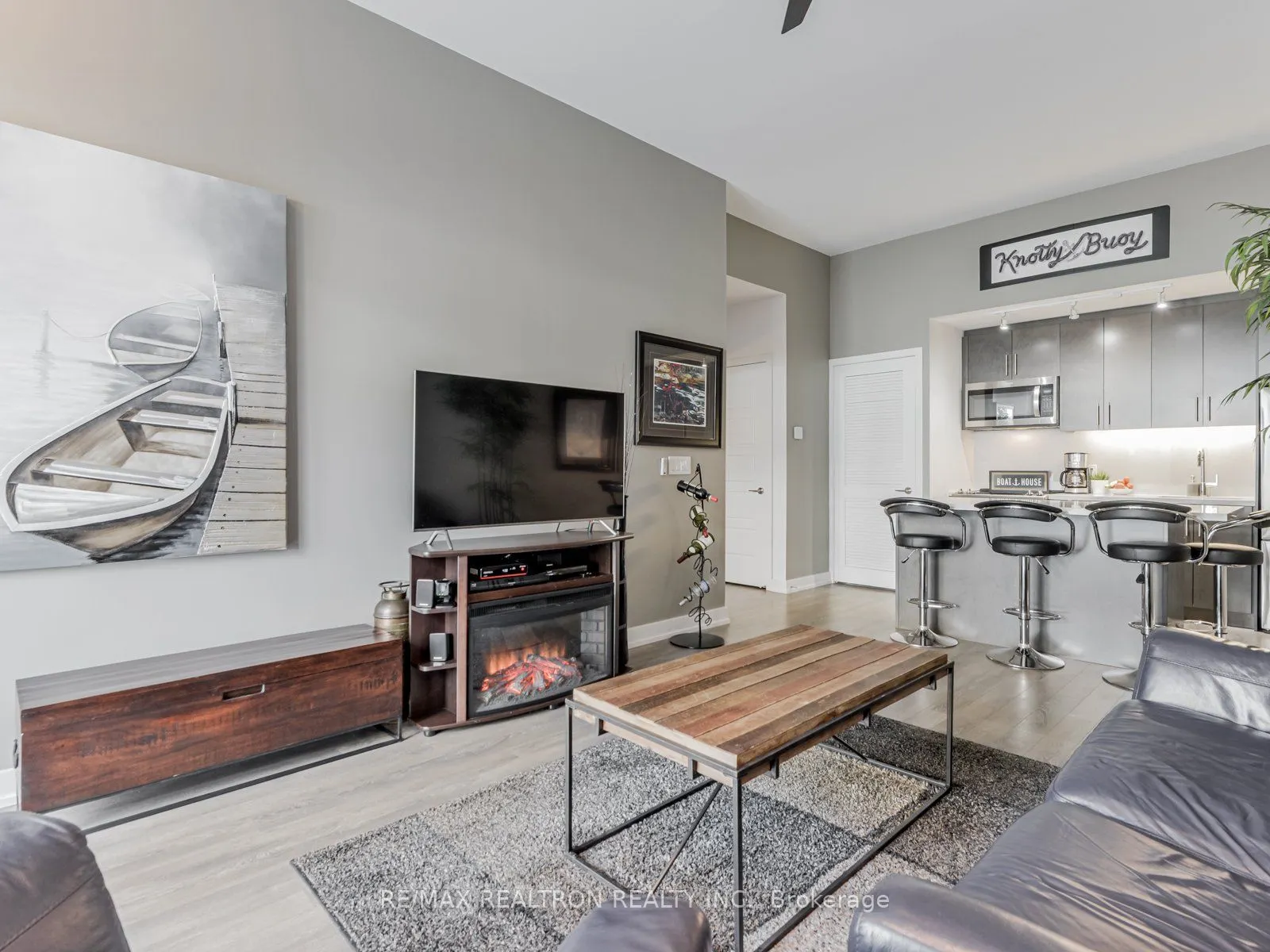 303 Broward Way, #93