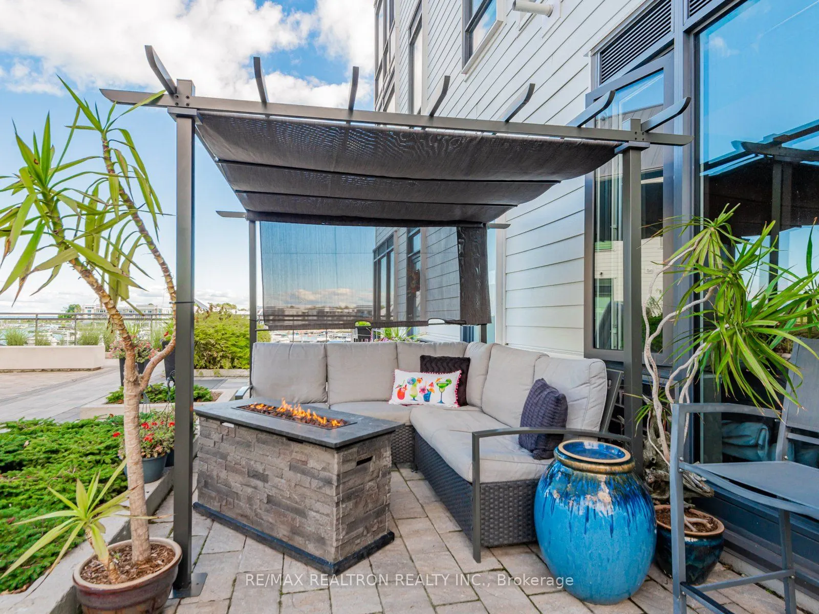 303 Broward Way, #93