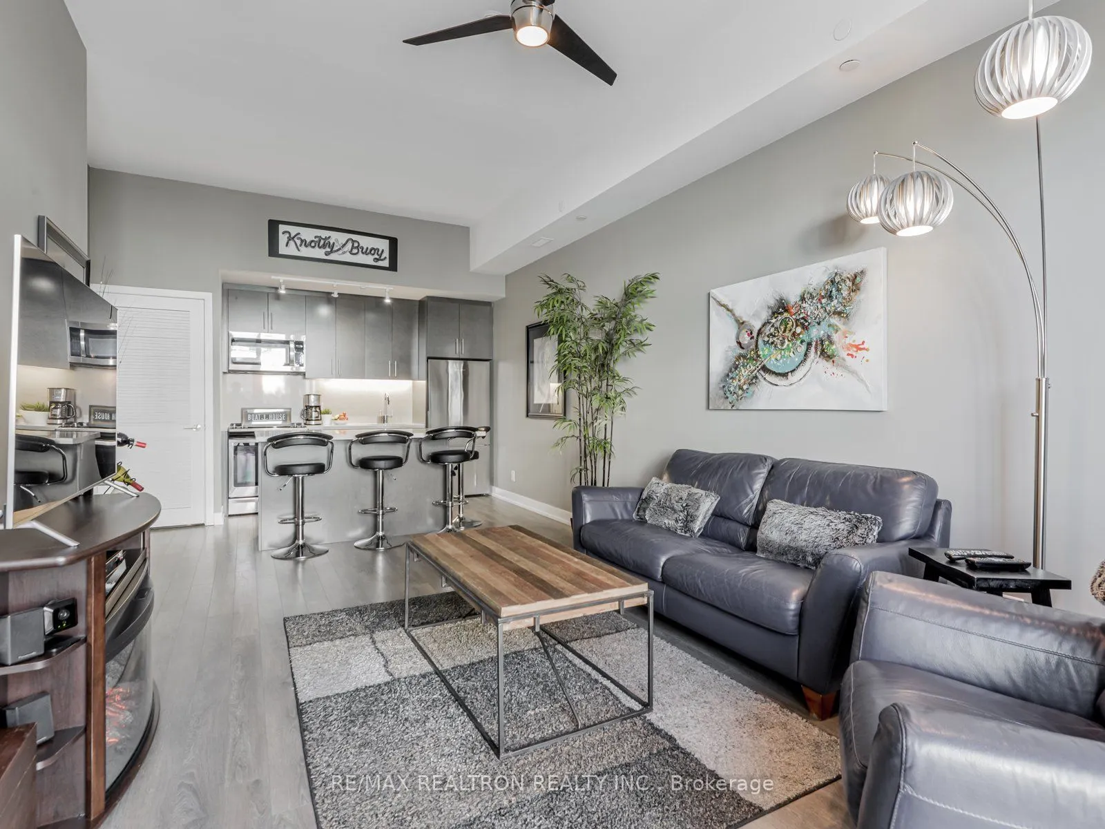 303 Broward Way, #93