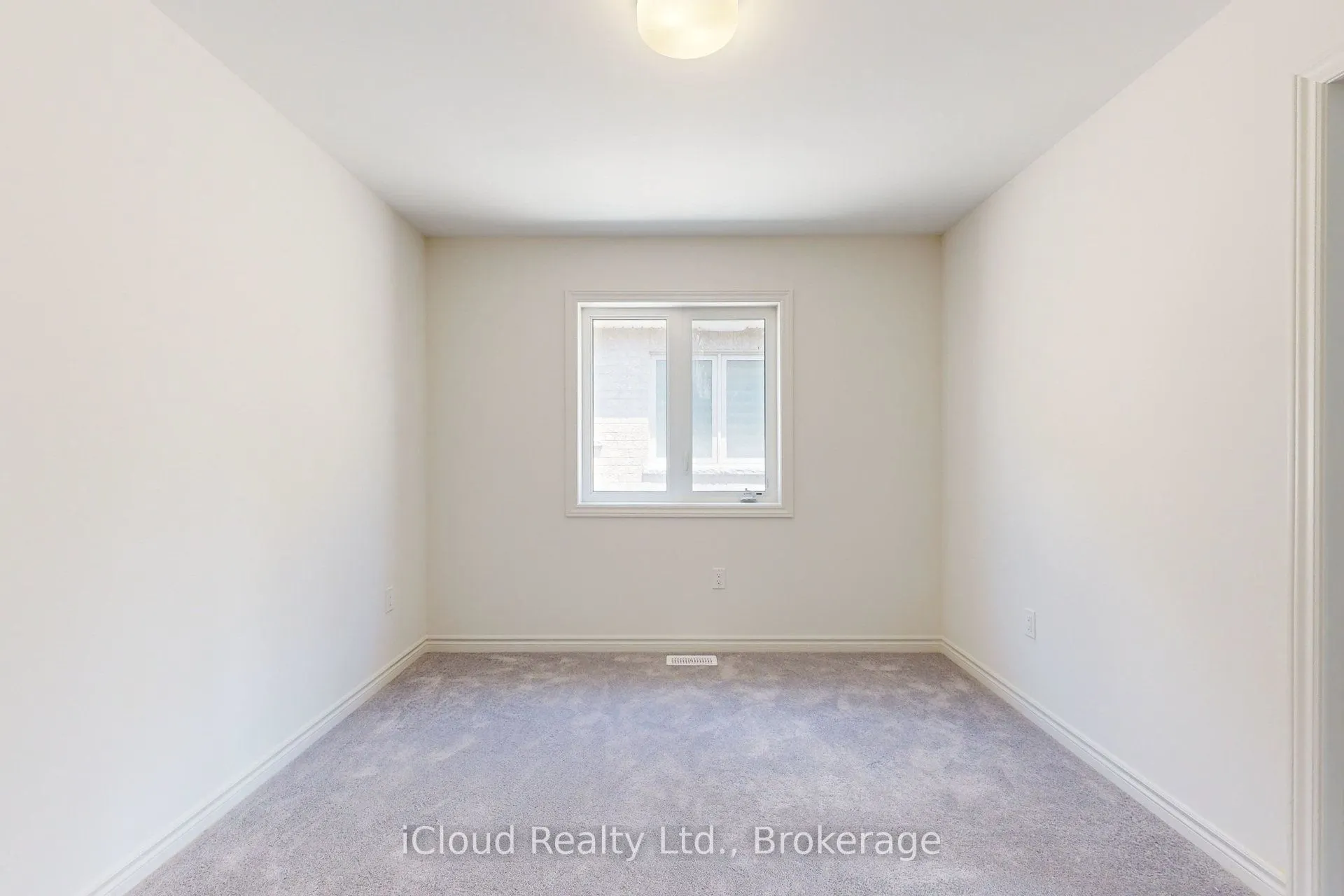 51 Sparrow Way