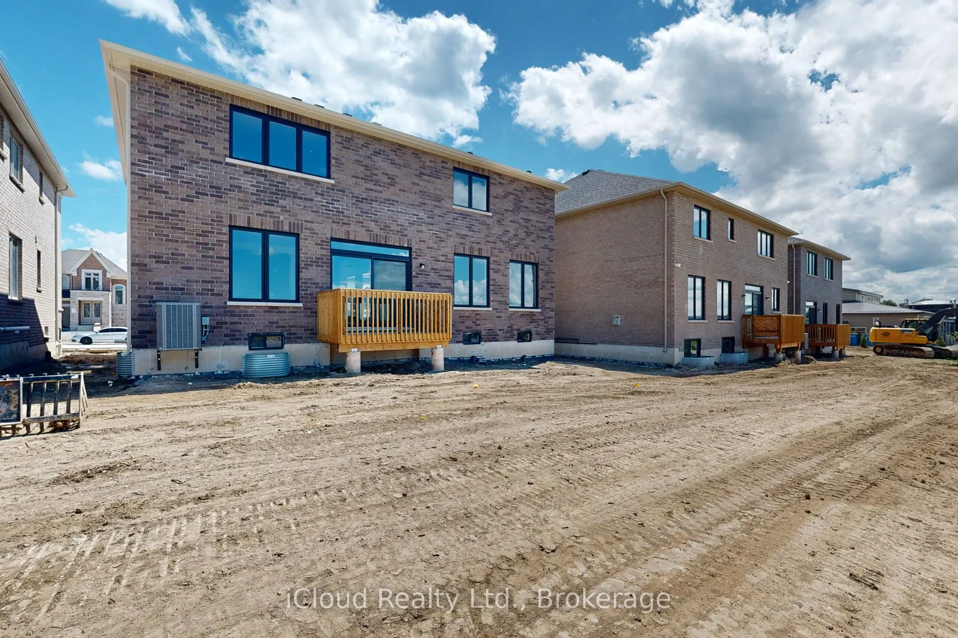 51 Sparrow Way