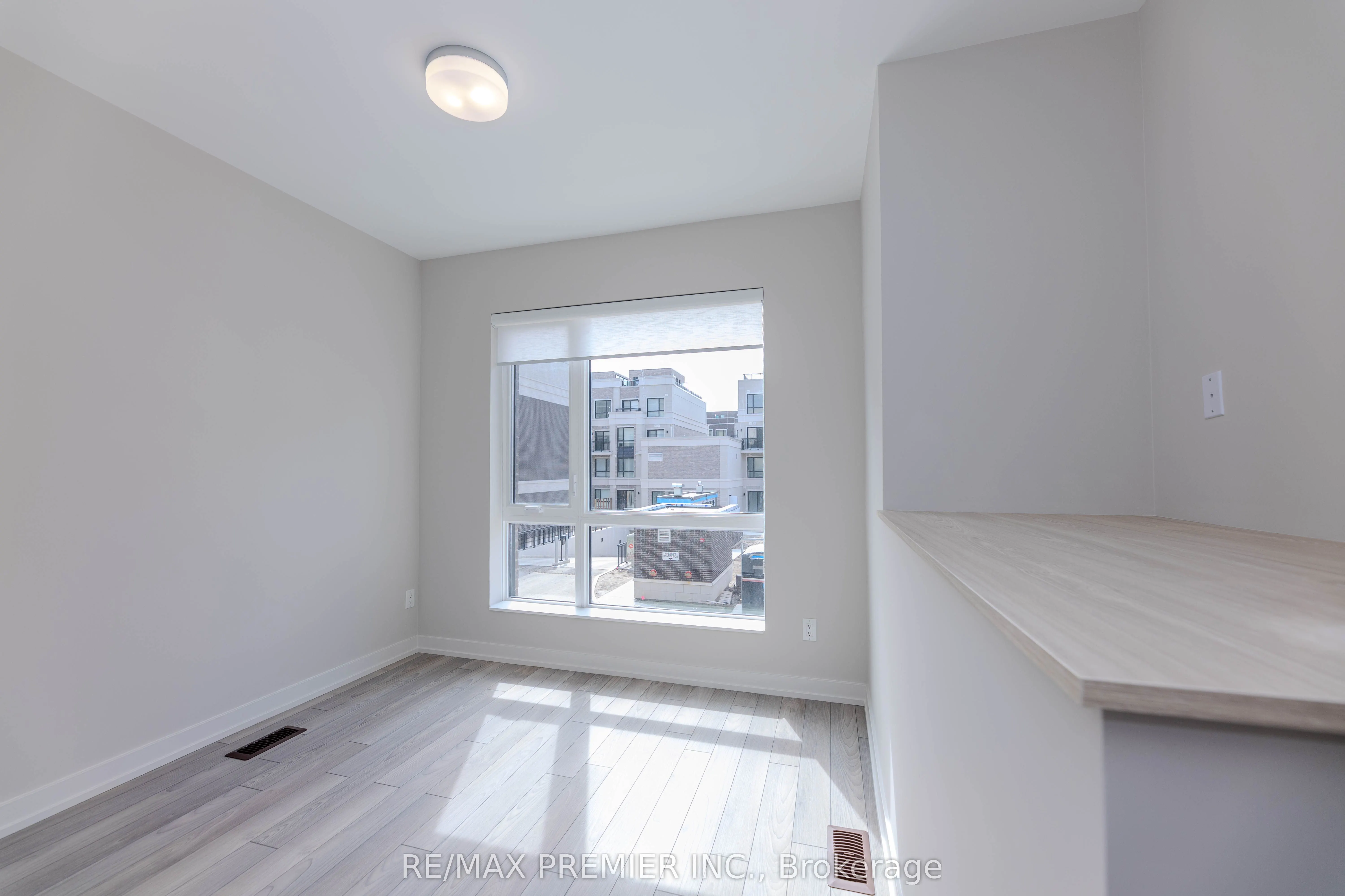 2 Red Squirrel Lane, #D109
