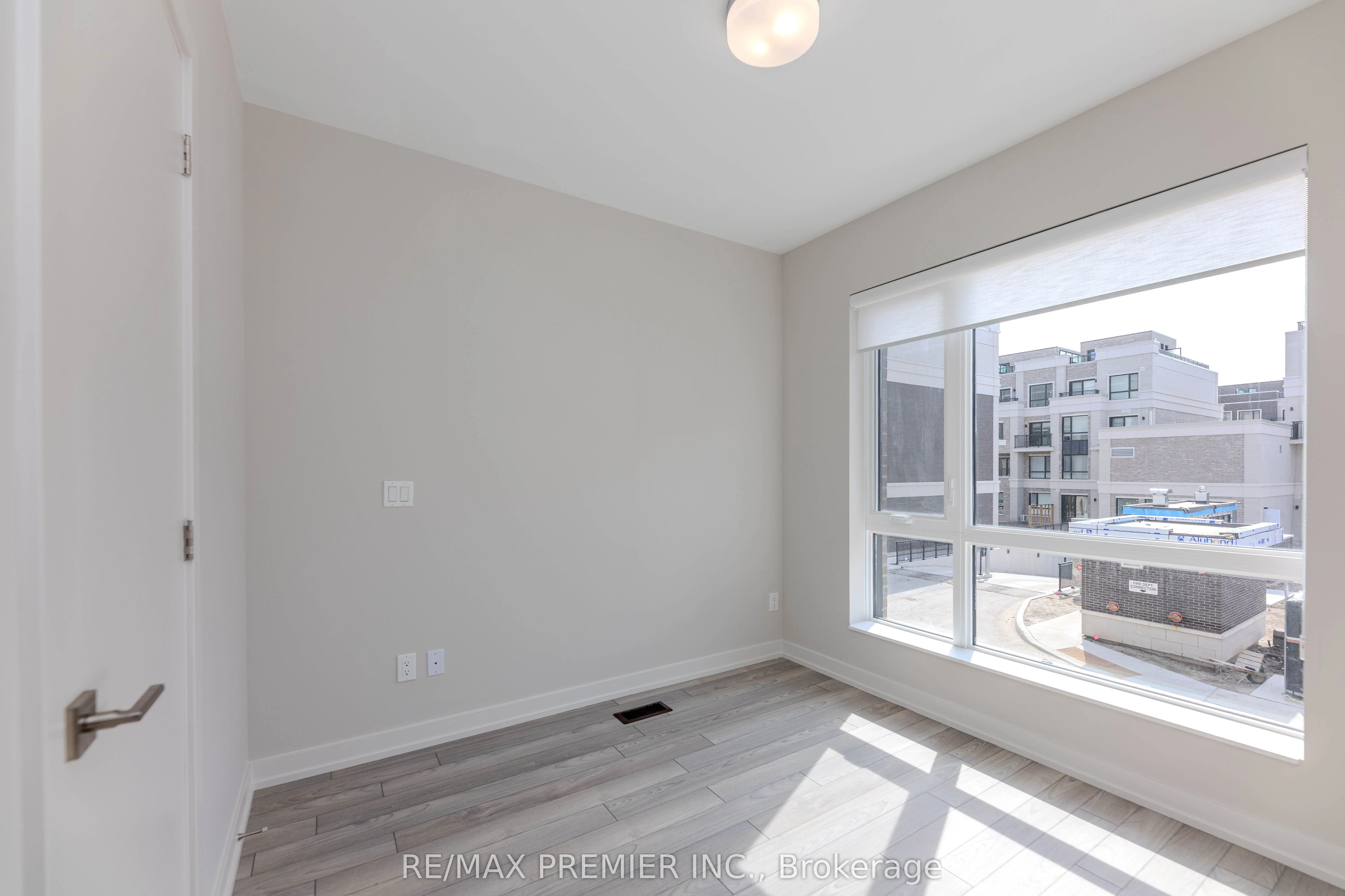 2 Red Squirrel Lane, #D109