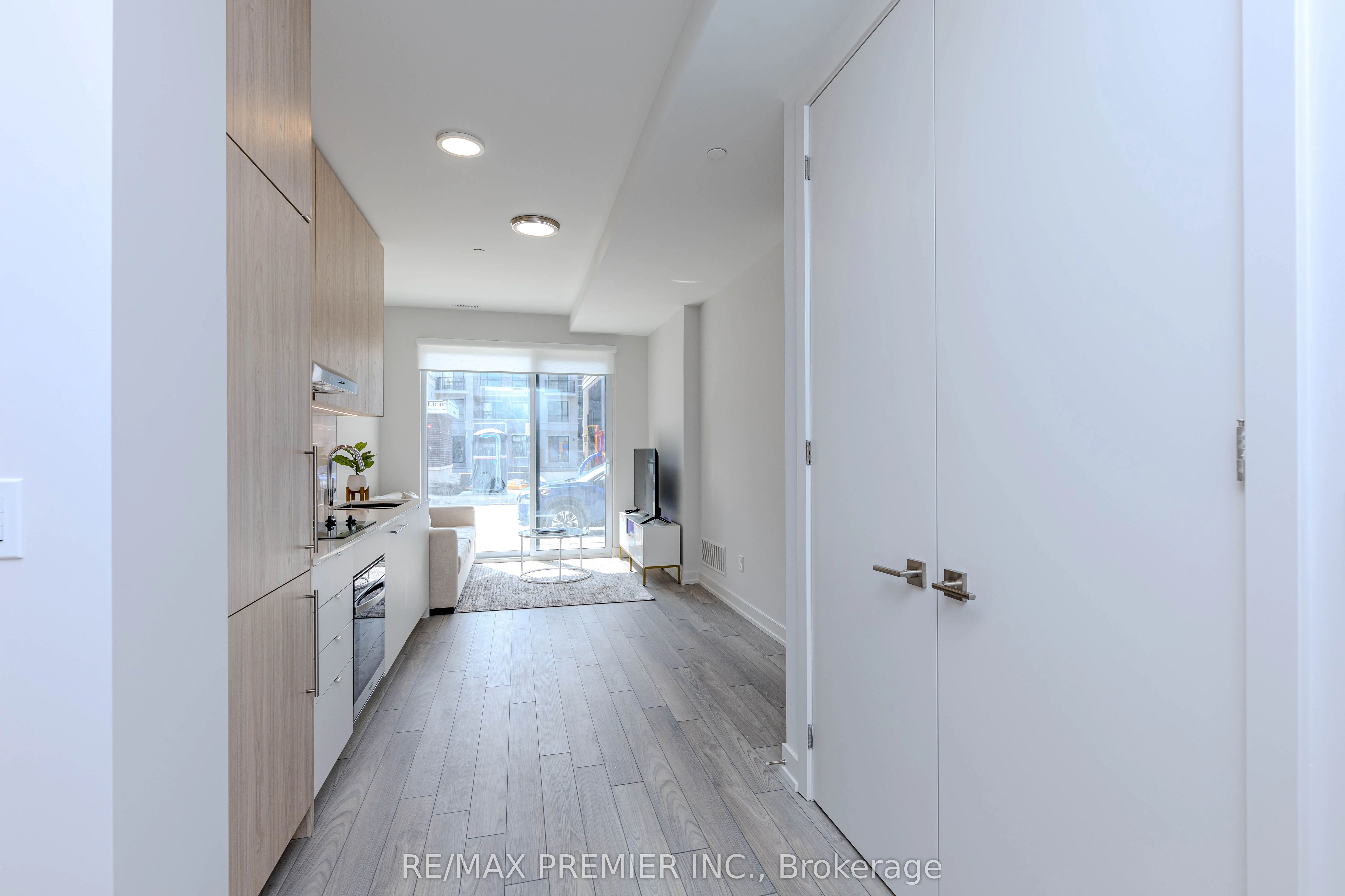 2 Red Squirrel Lane, #D109