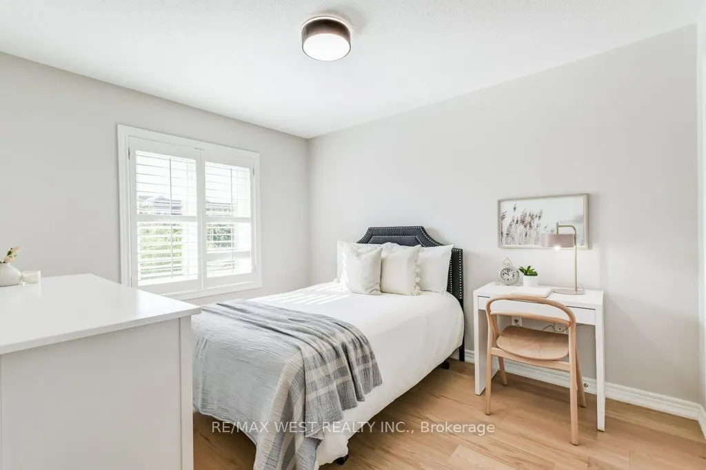 31 Watkins Glen Crescent