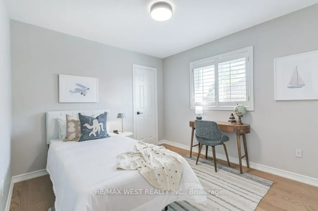 31 Watkins Glen Crescent