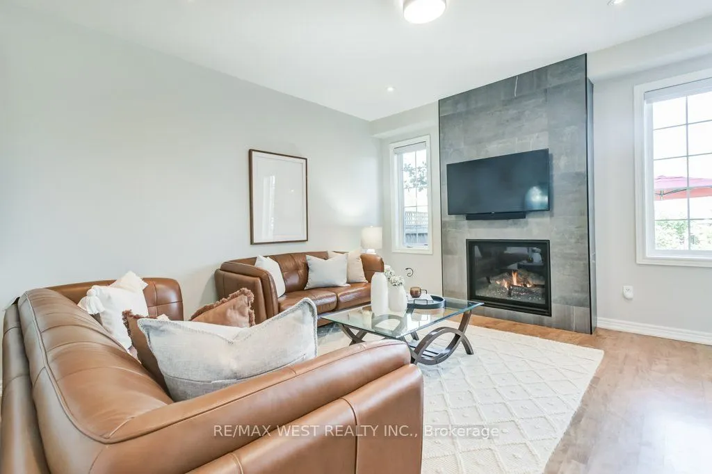 31 Watkins Glen Crescent