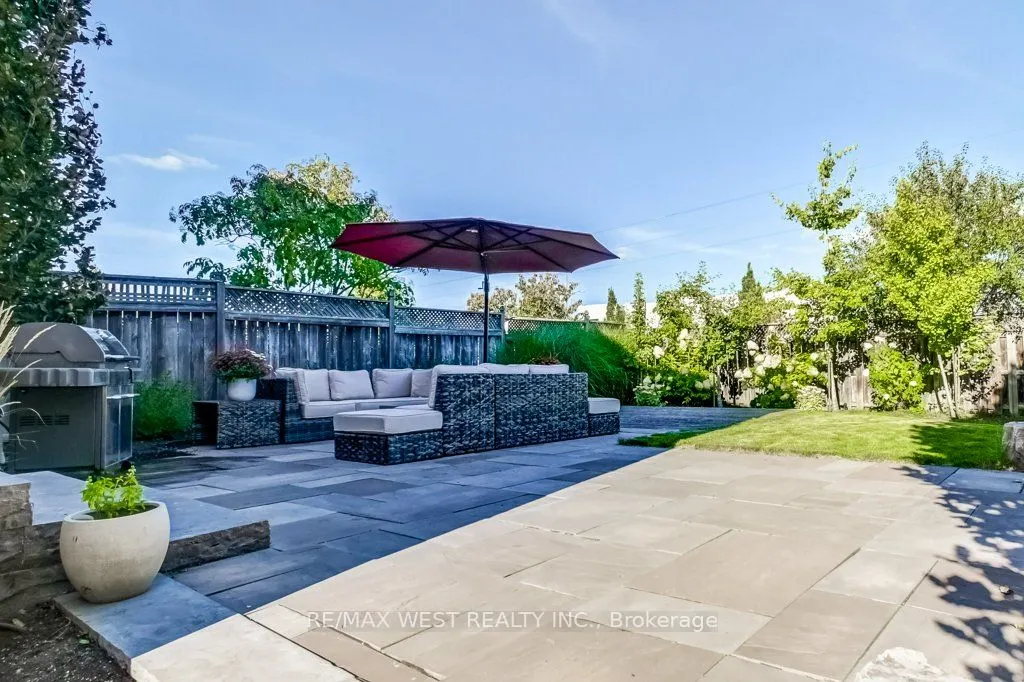 31 Watkins Glen Crescent