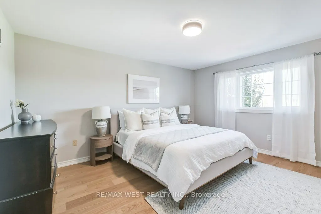 31 Watkins Glen Crescent