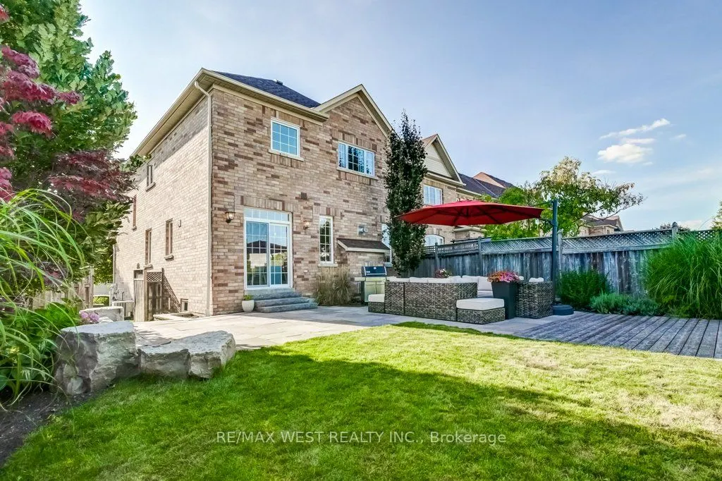 31 Watkins Glen Crescent