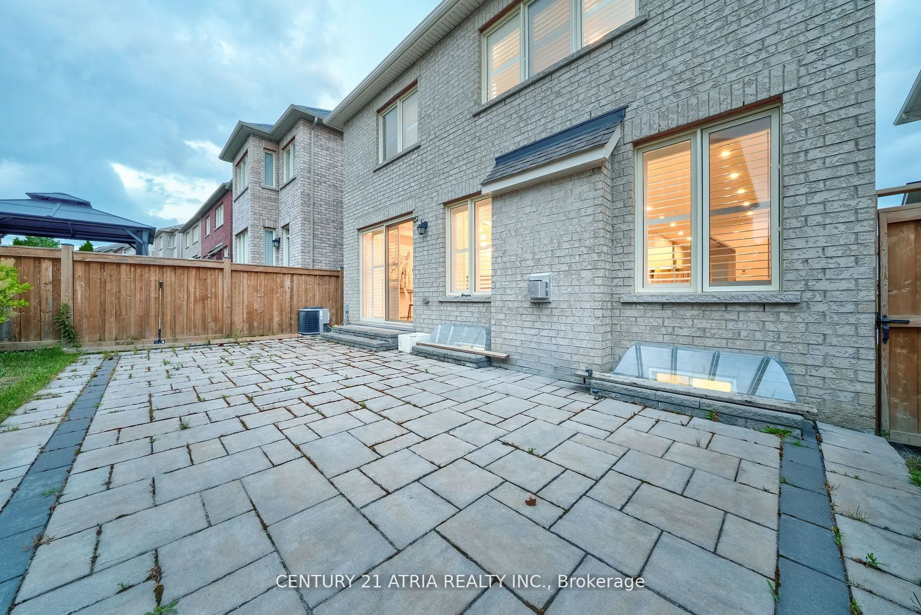 66 Blazing Star Street