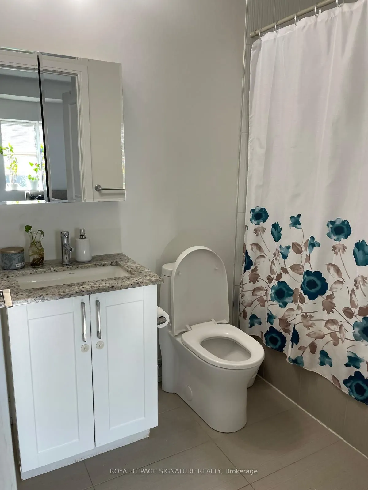 9608 Yonge Street, #210A