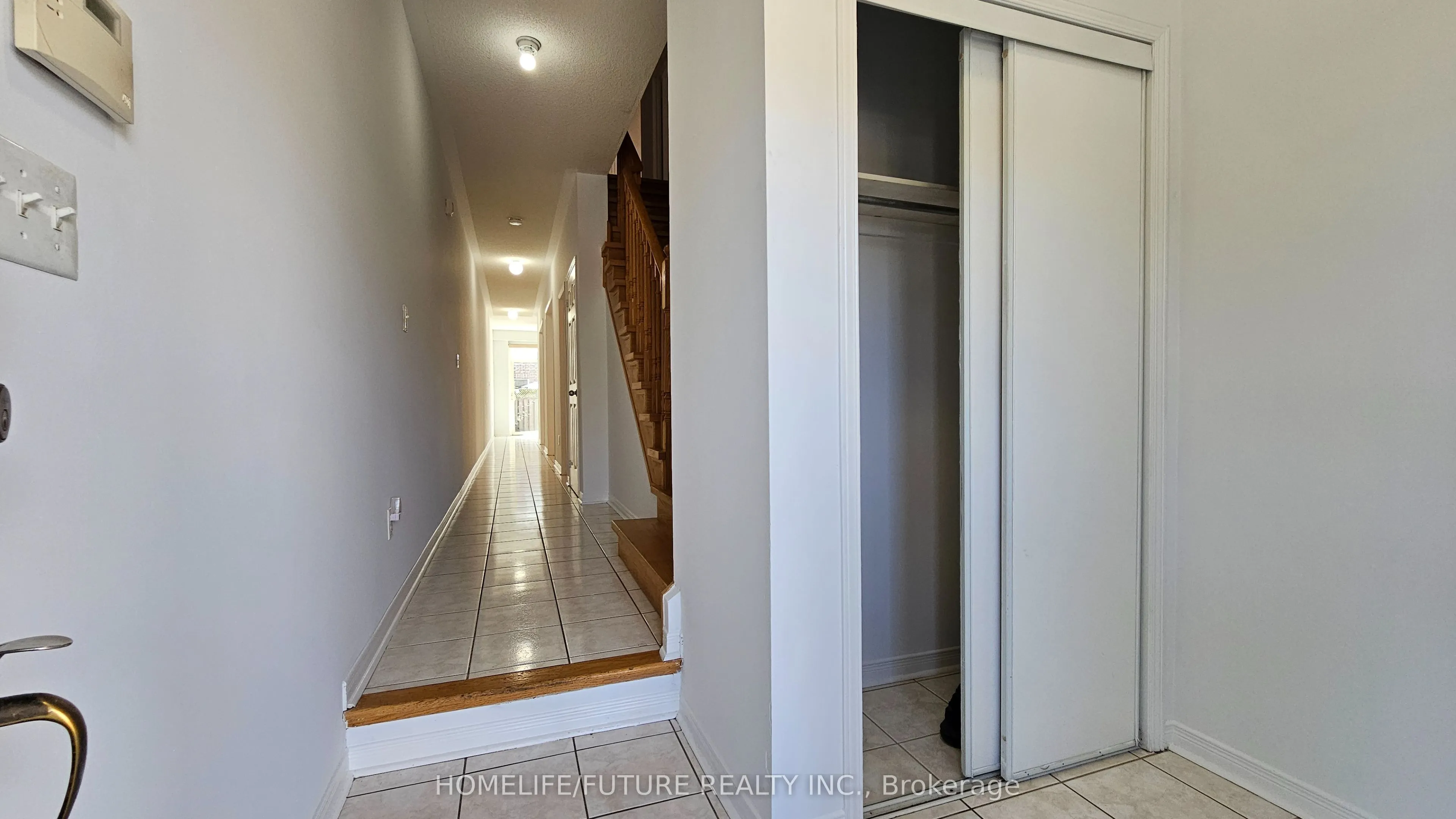 107 Jack Monkman Crescent, #Main & 2 Flr