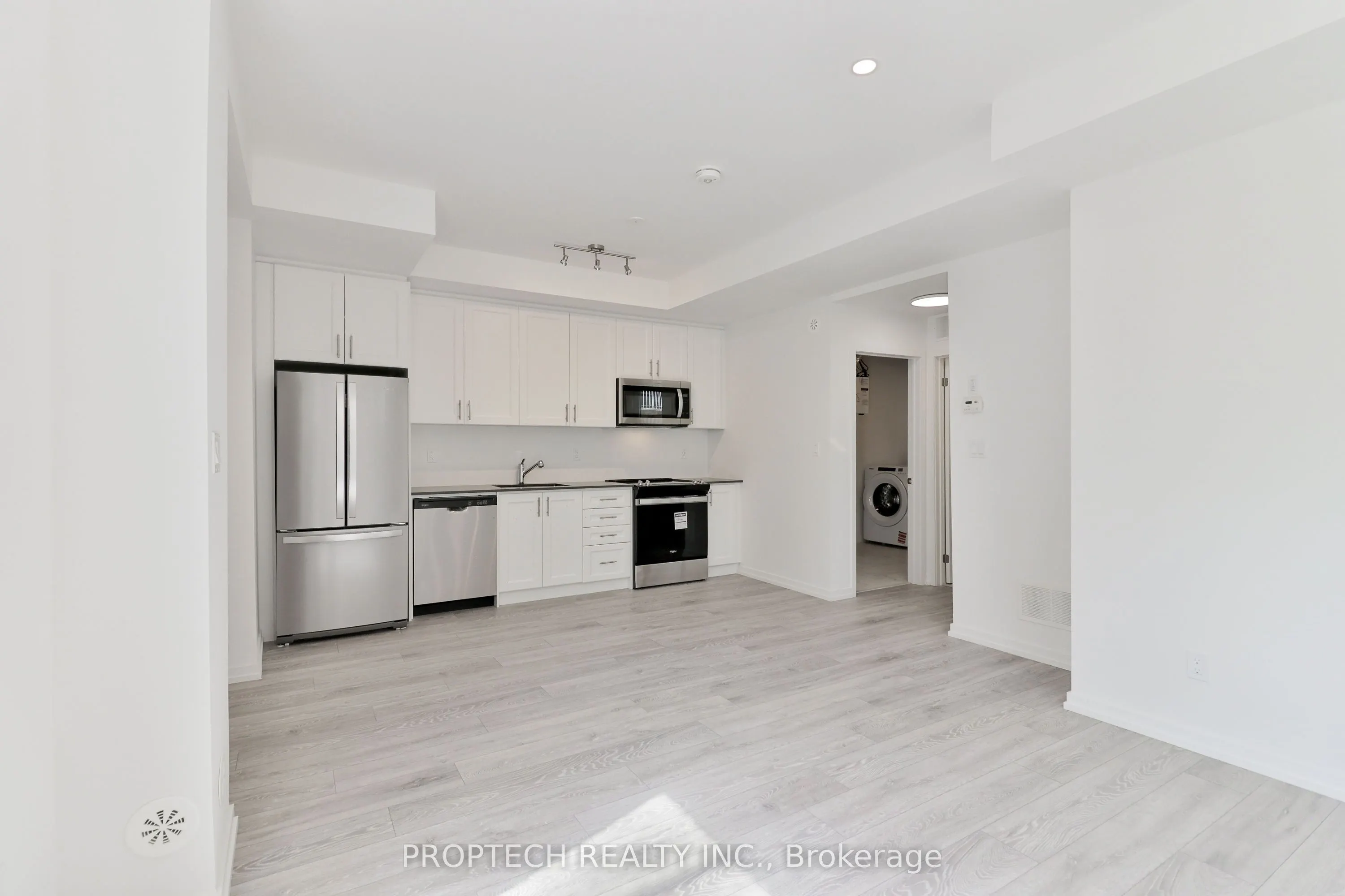 16 Lytham Green Circle, #15