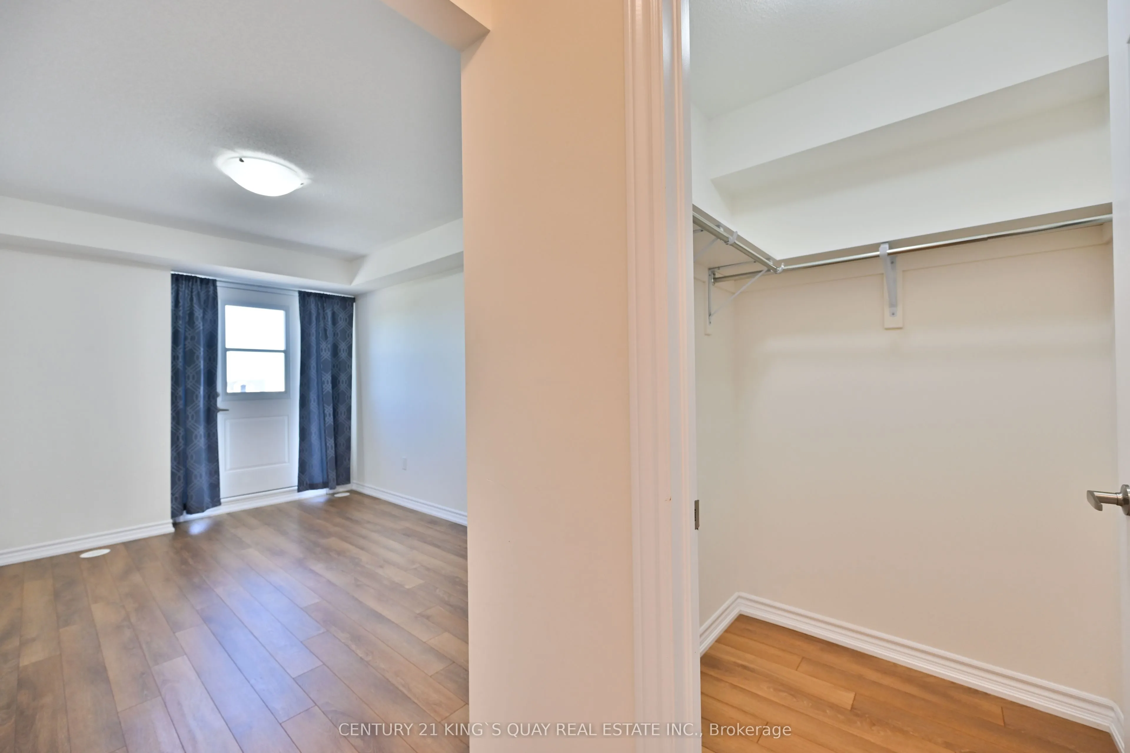 181 Parktree Drive, #4