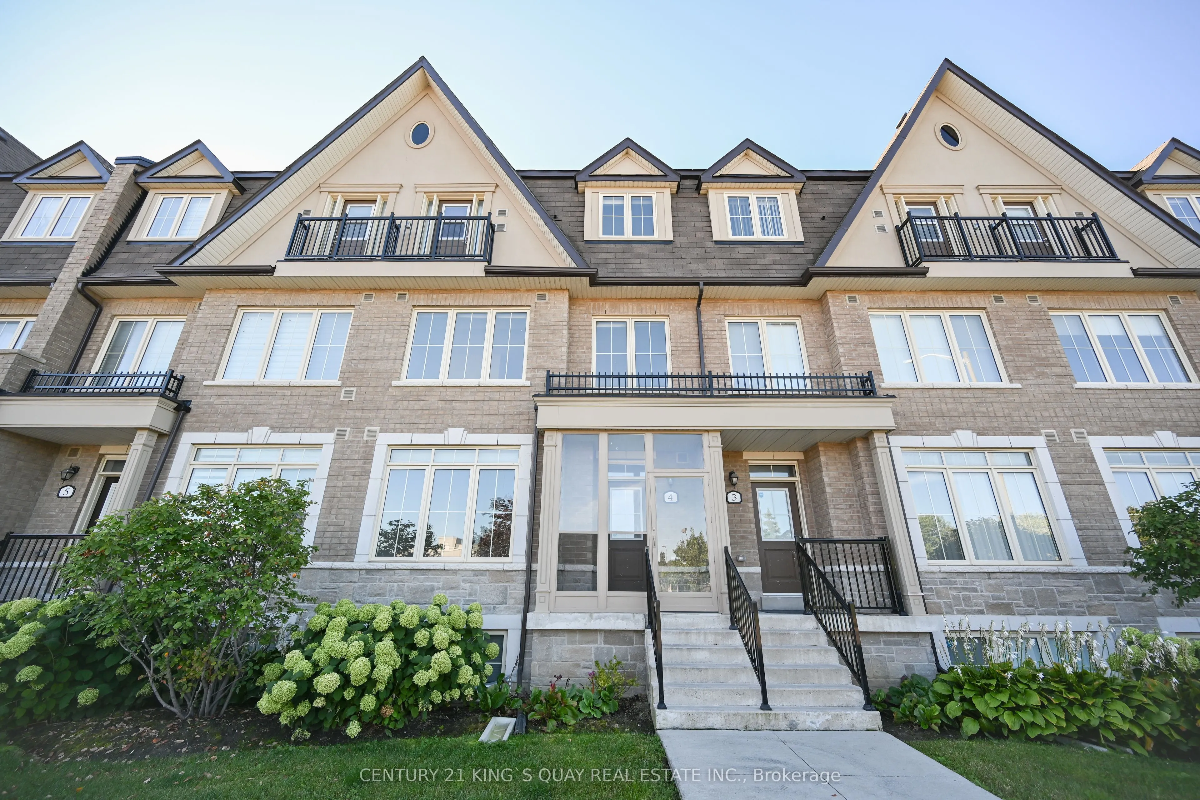 181 Parktree Drive, #4