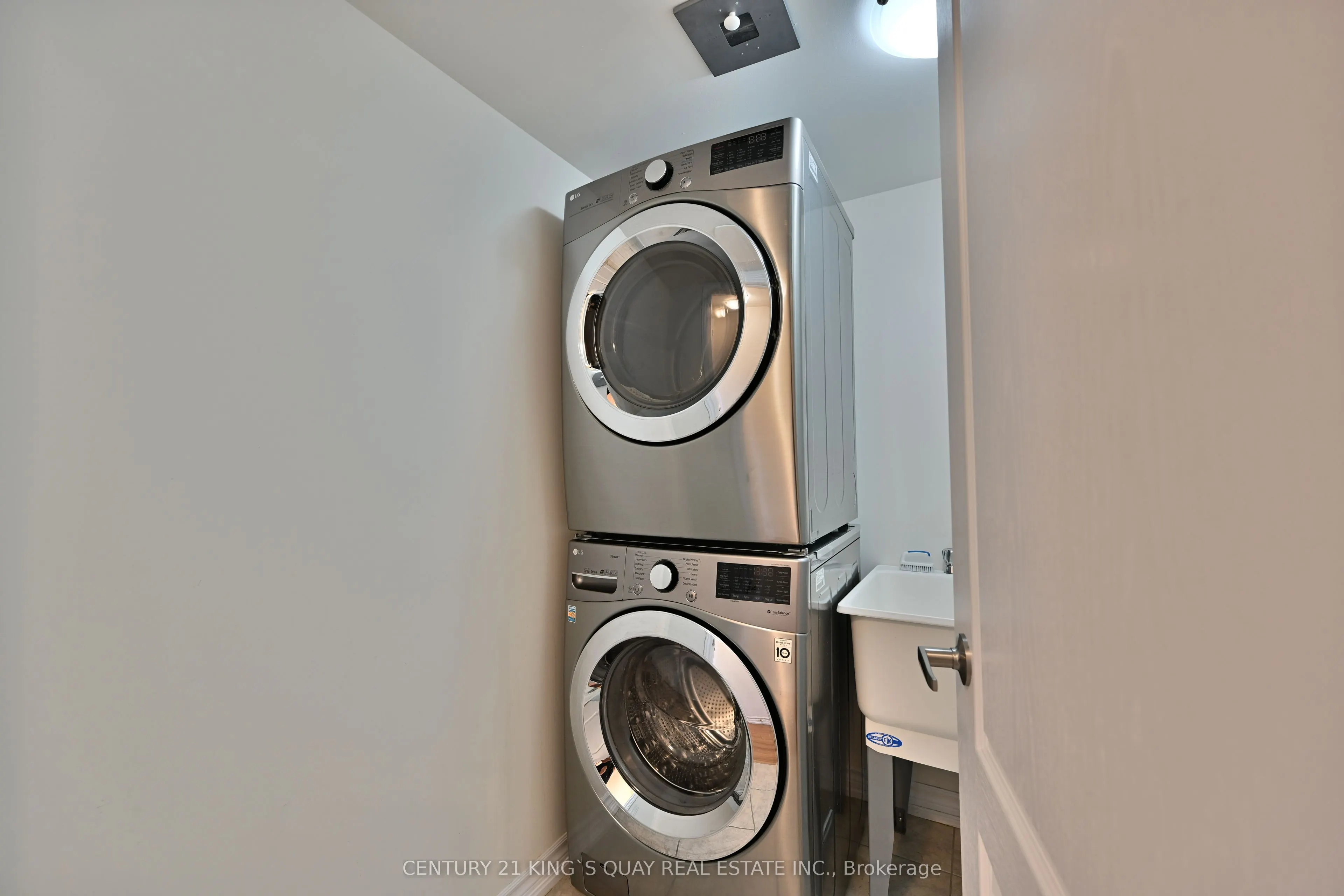 181 Parktree Drive, #4