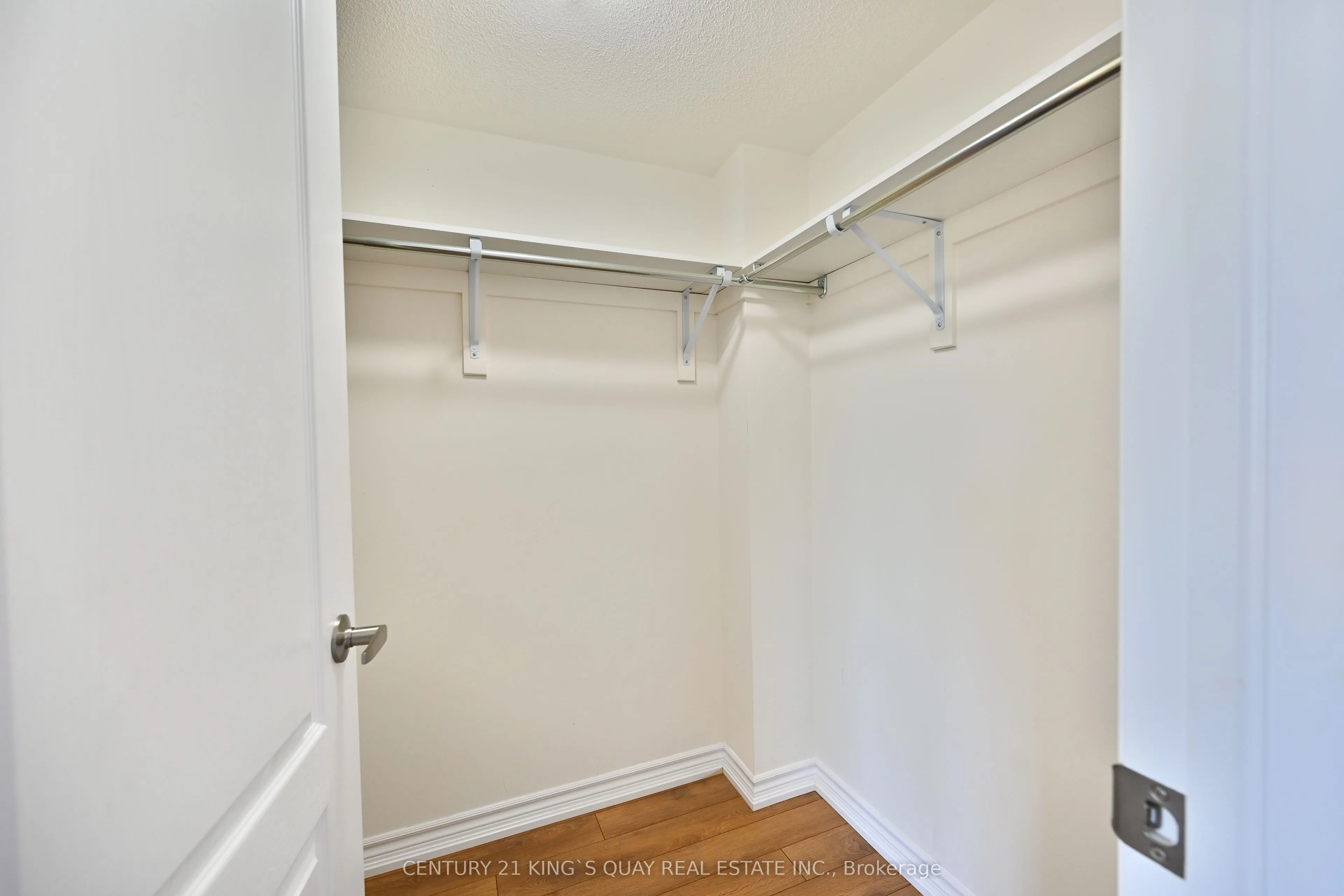 181 Parktree Drive, #4