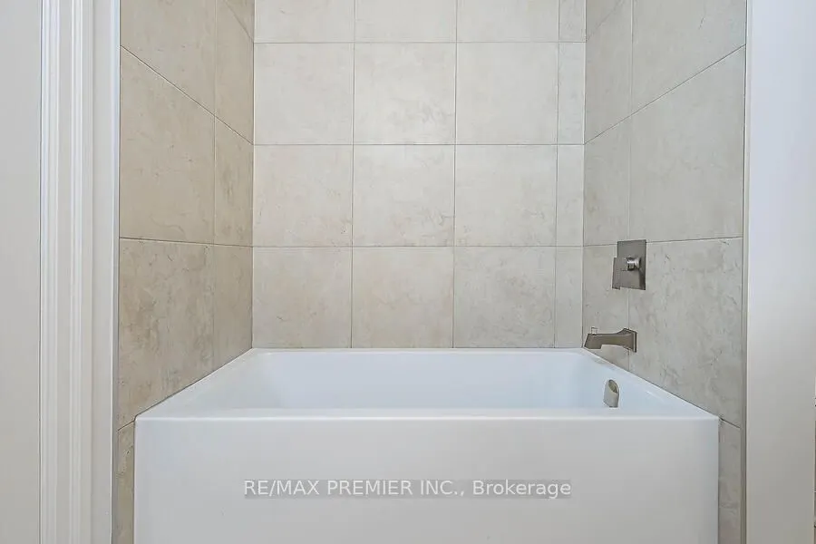 14 Opera Place