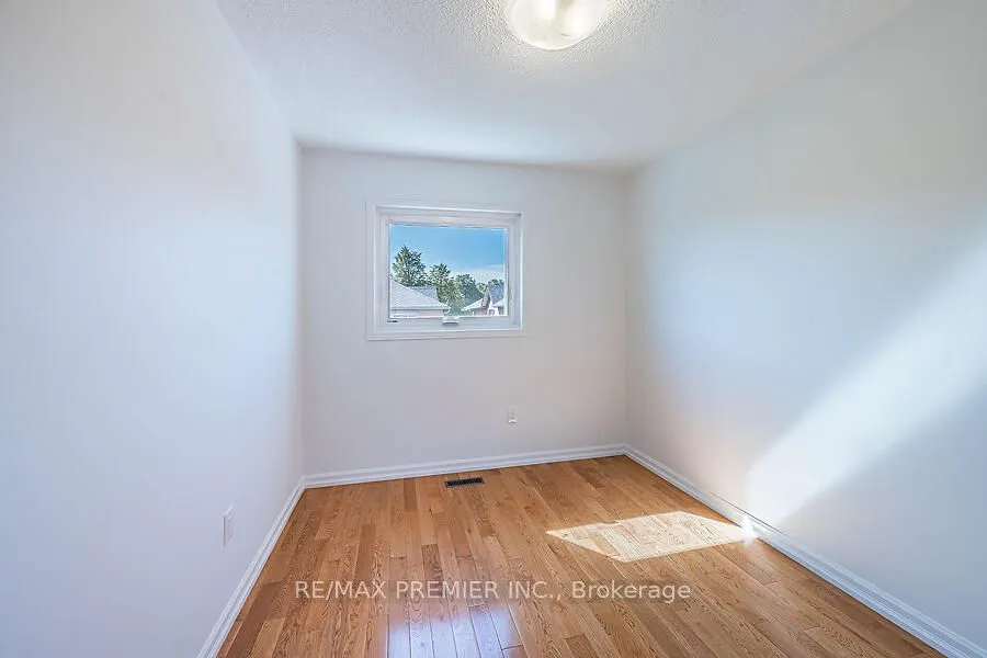 14 Opera Place