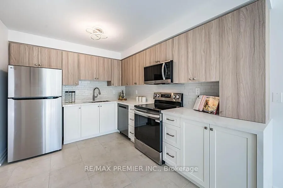 14 Opera Place