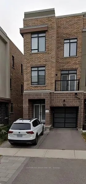 10 Glenngarry Crescent