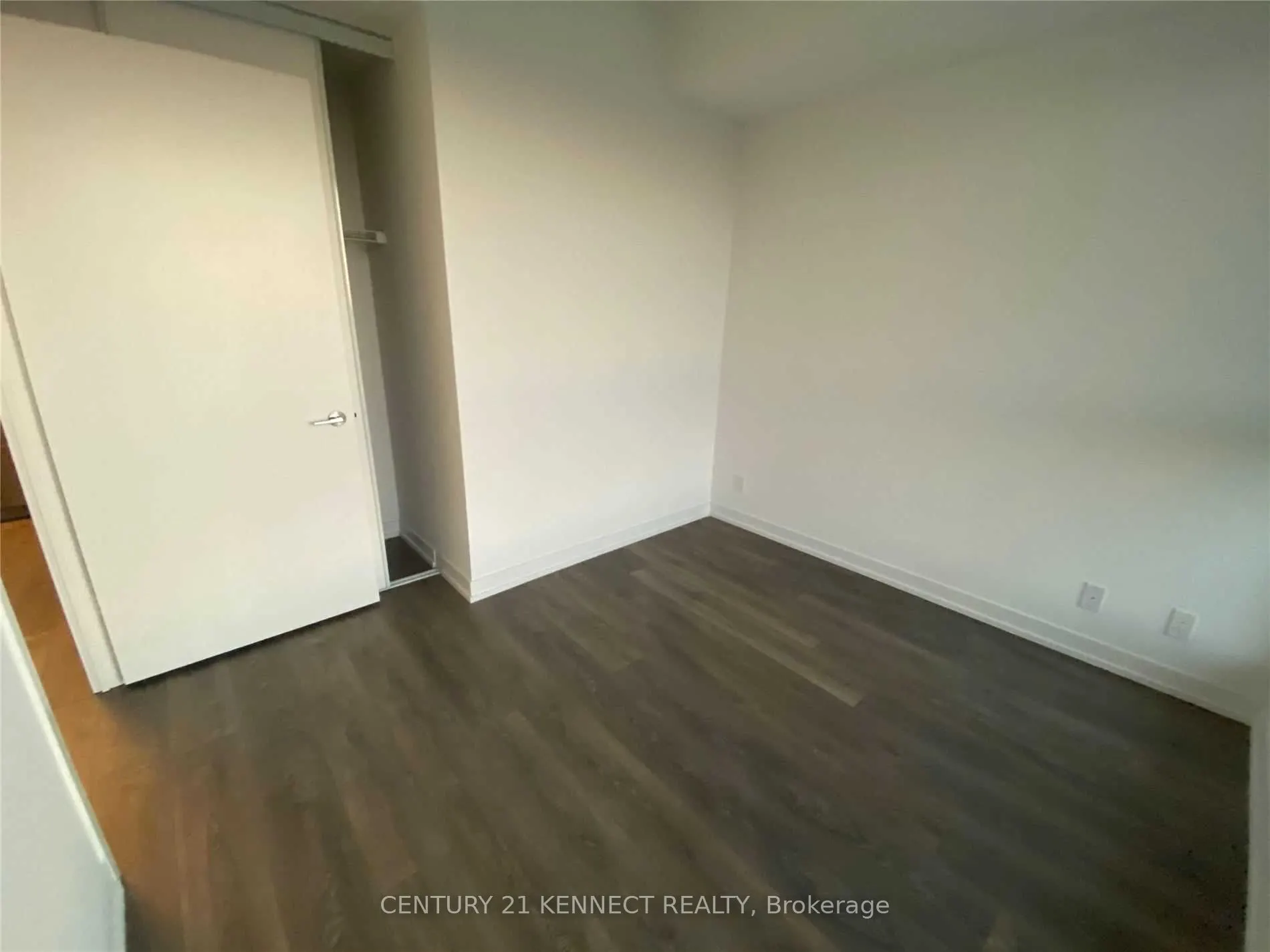 898 Portage Parkway, #607