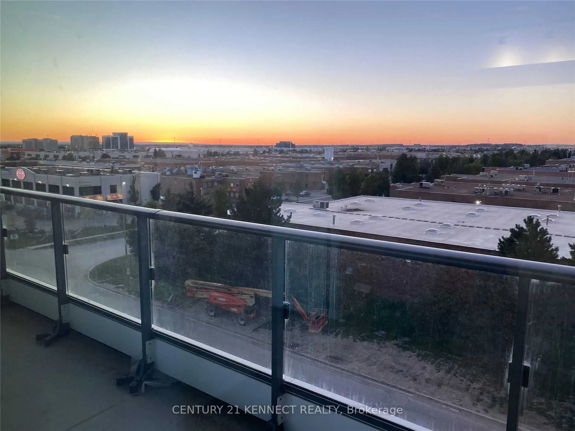 898 Portage Parkway, #607