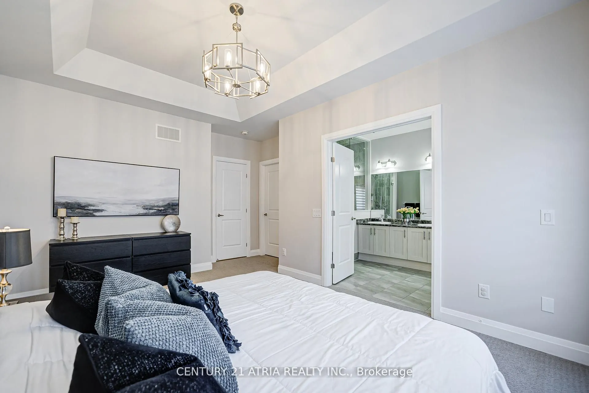 63 Duncombe Lane