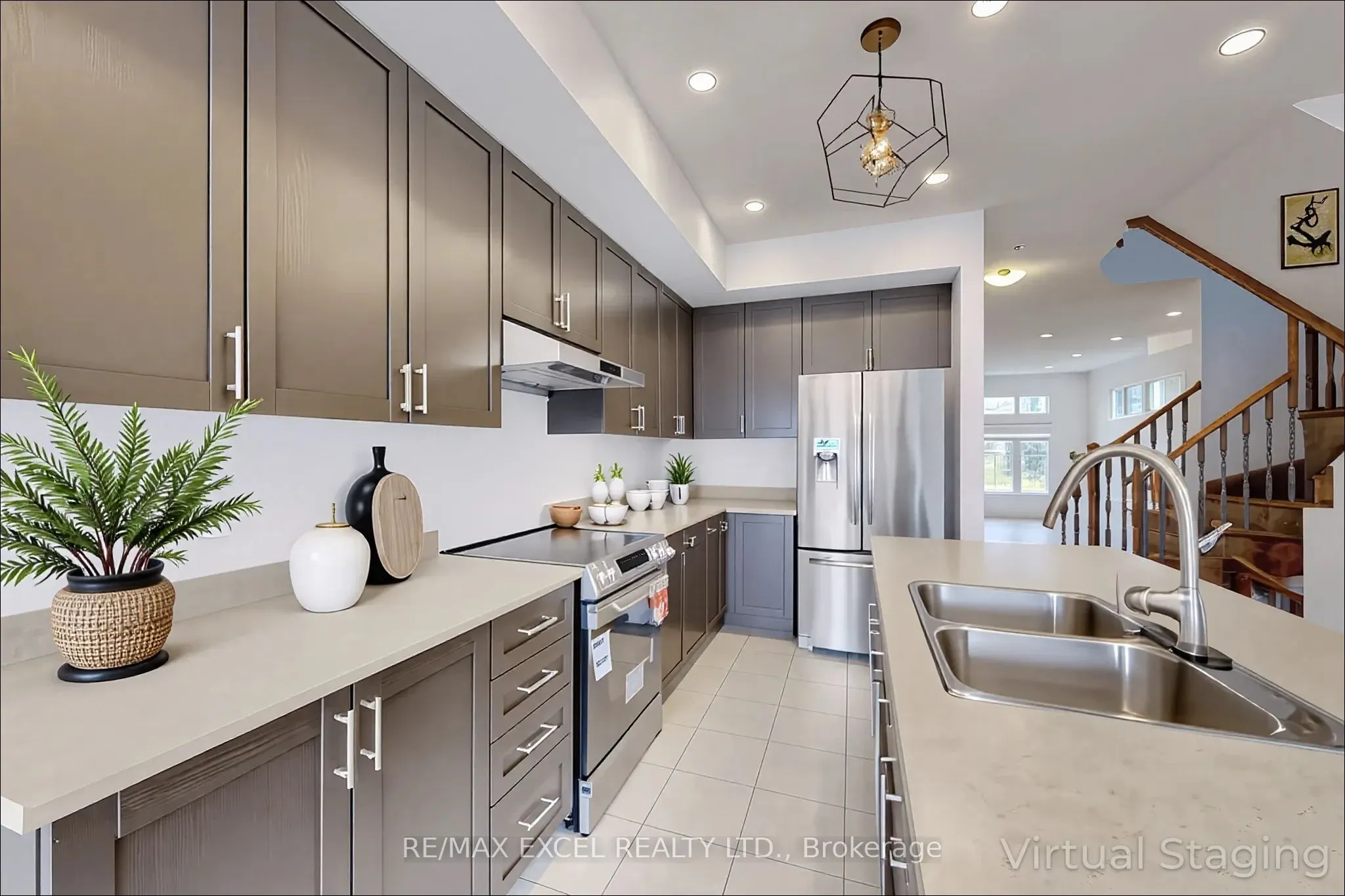 283 Dundas Way
