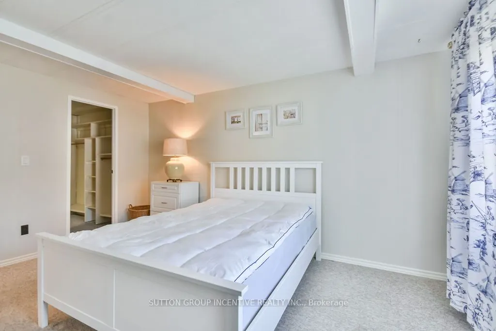 118 Linden Lane