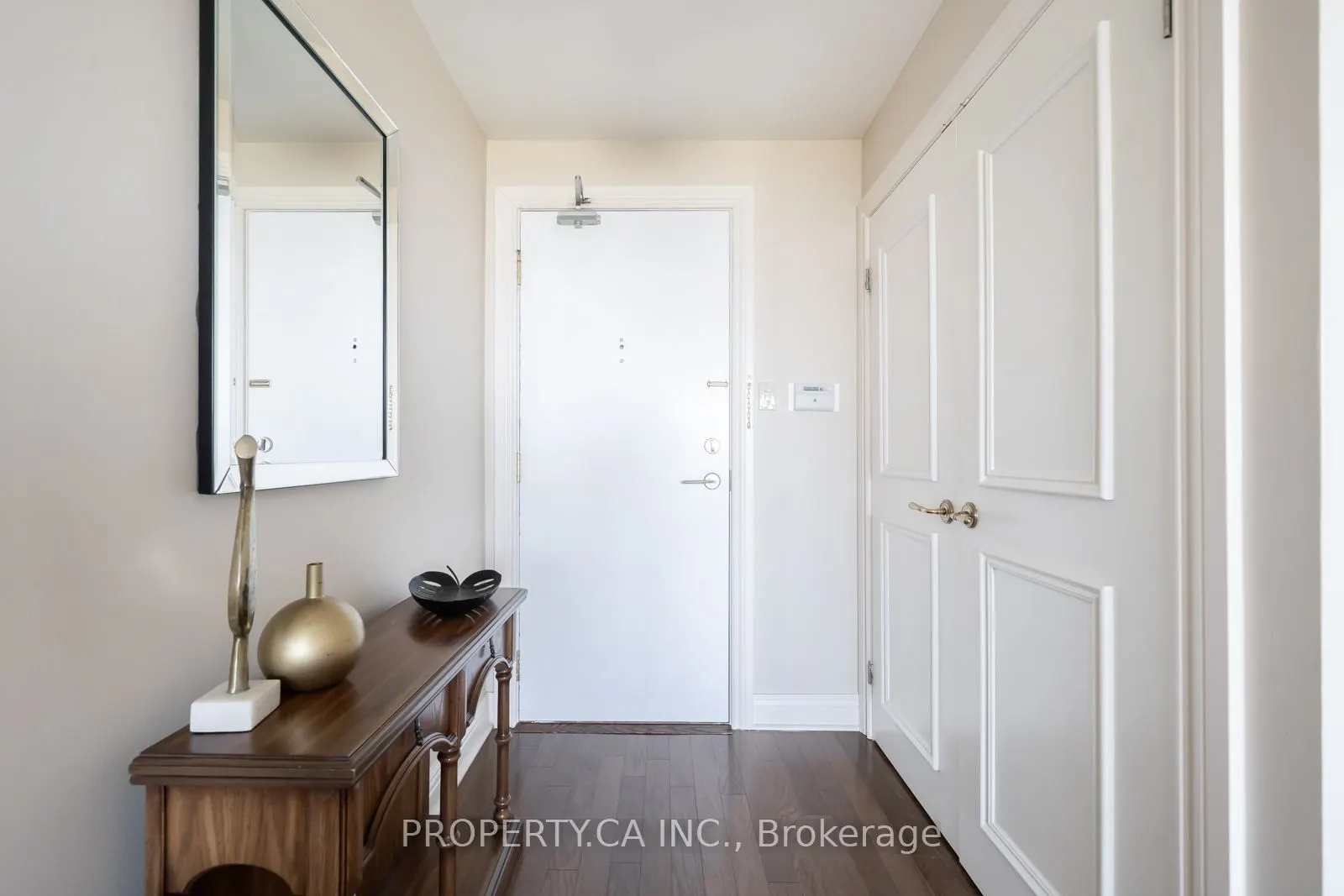 7460 Bathurst Street, #1405