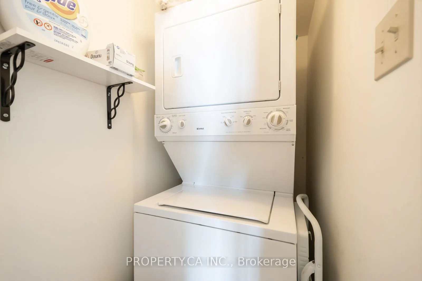 7460 Bathurst Street, #1405