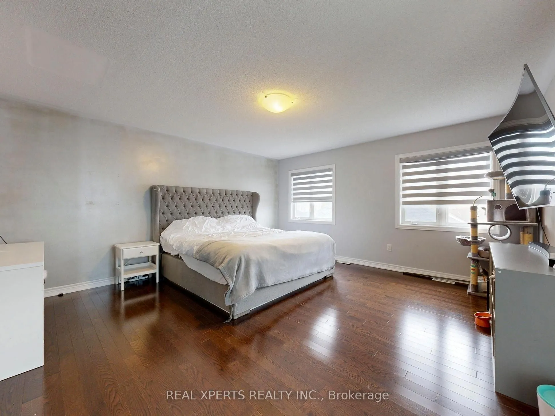 221 The Meadows Avenue