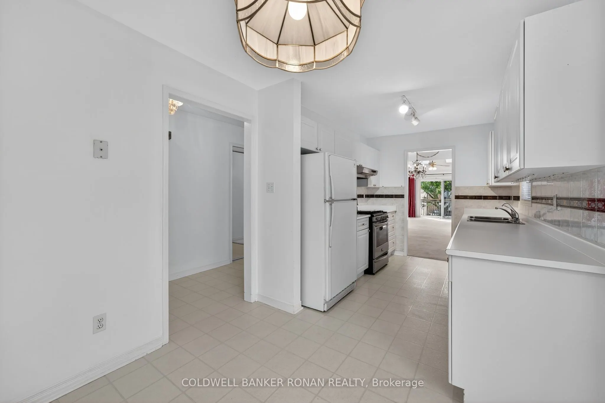 12 Glenwood Drive, #7