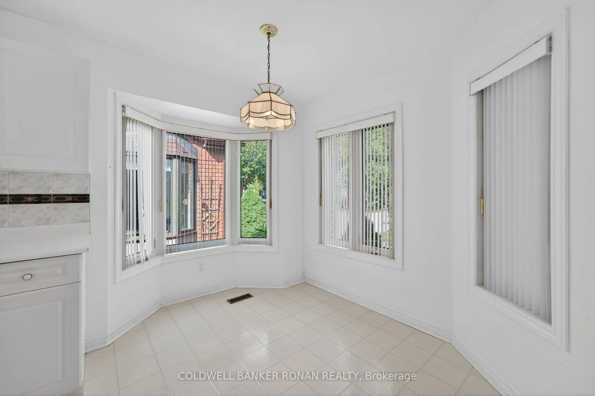 12 Glenwood Drive, #7