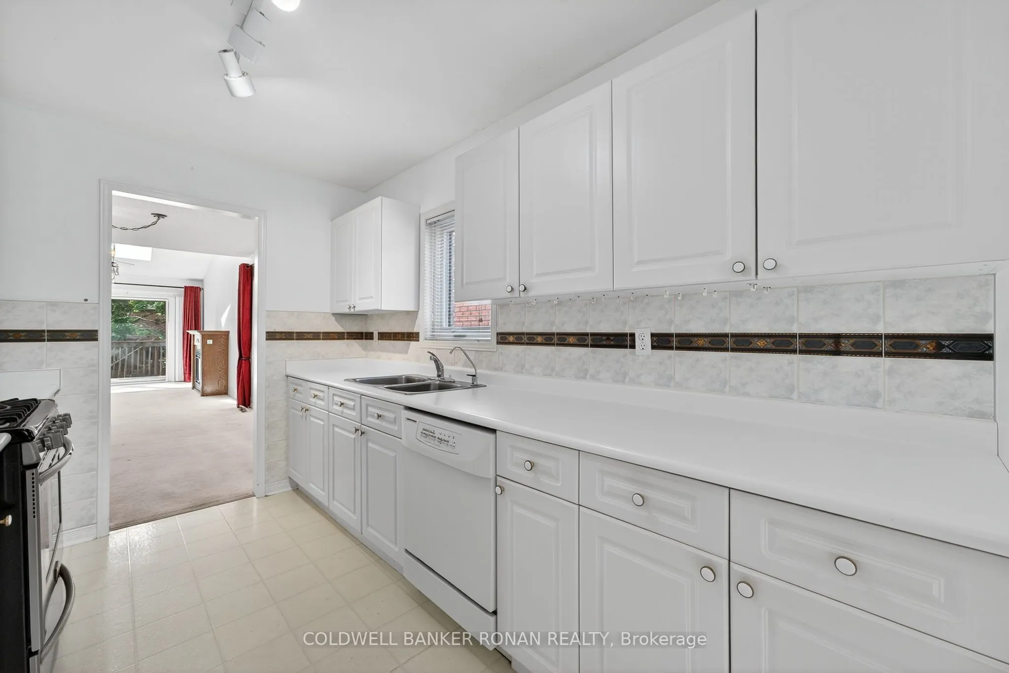 12 Glenwood Drive, #7