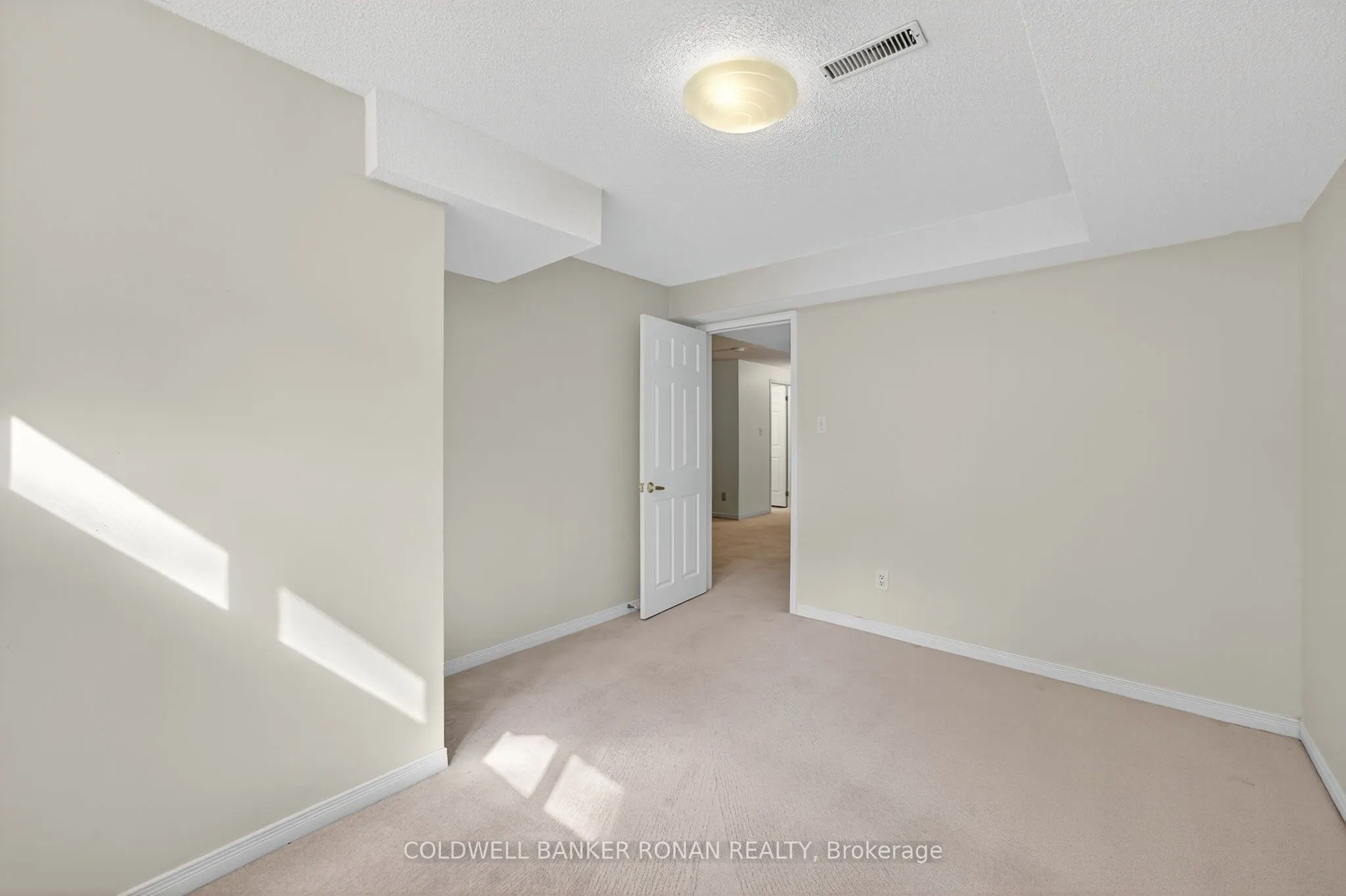 12 Glenwood Drive, #7