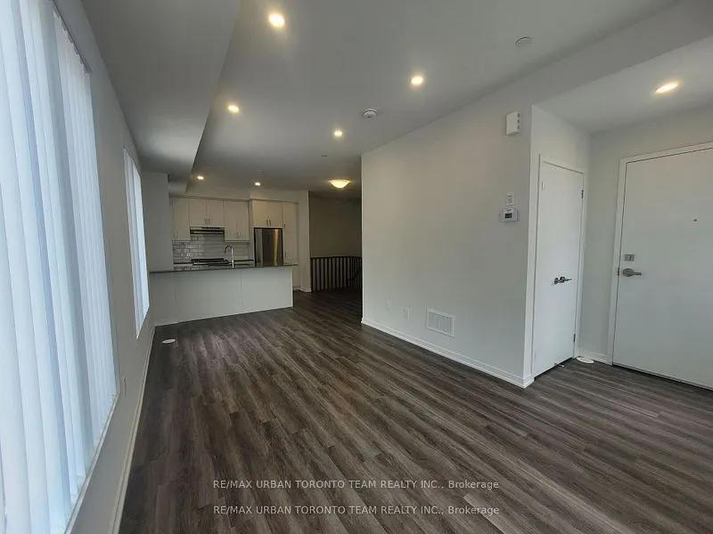 151 Honeycrisp Cres Crescent, #171