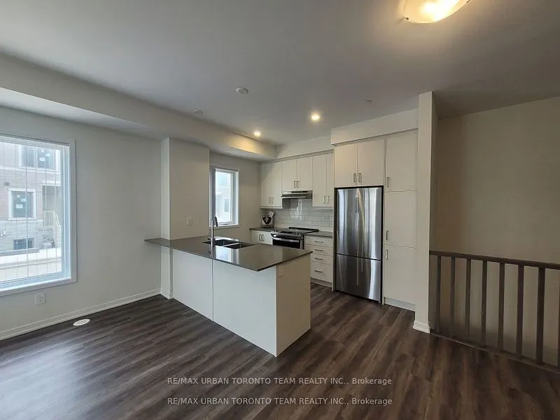 151 Honeycrisp Cres Crescent, #171