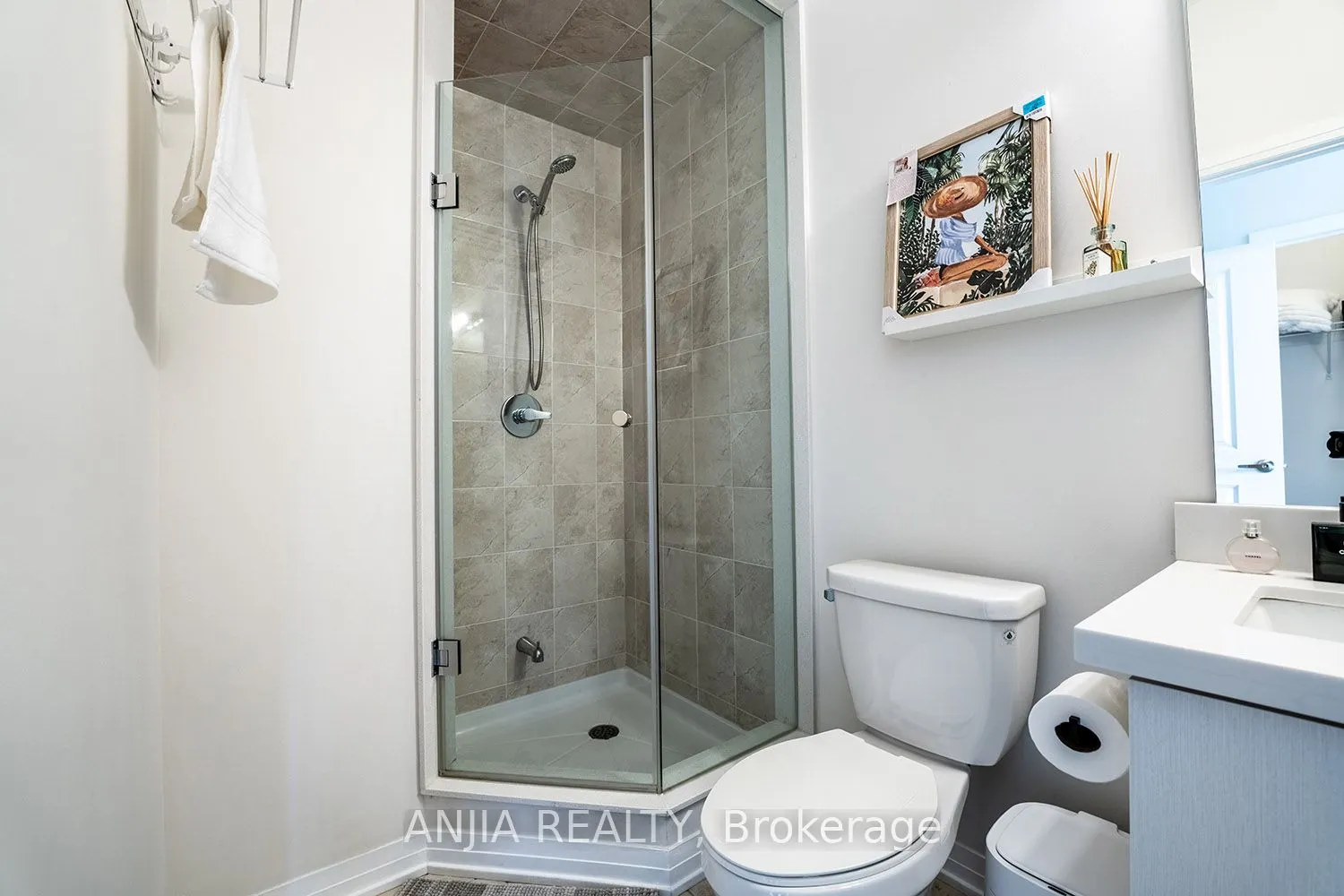 1669 Bur Oak Avenue, #7