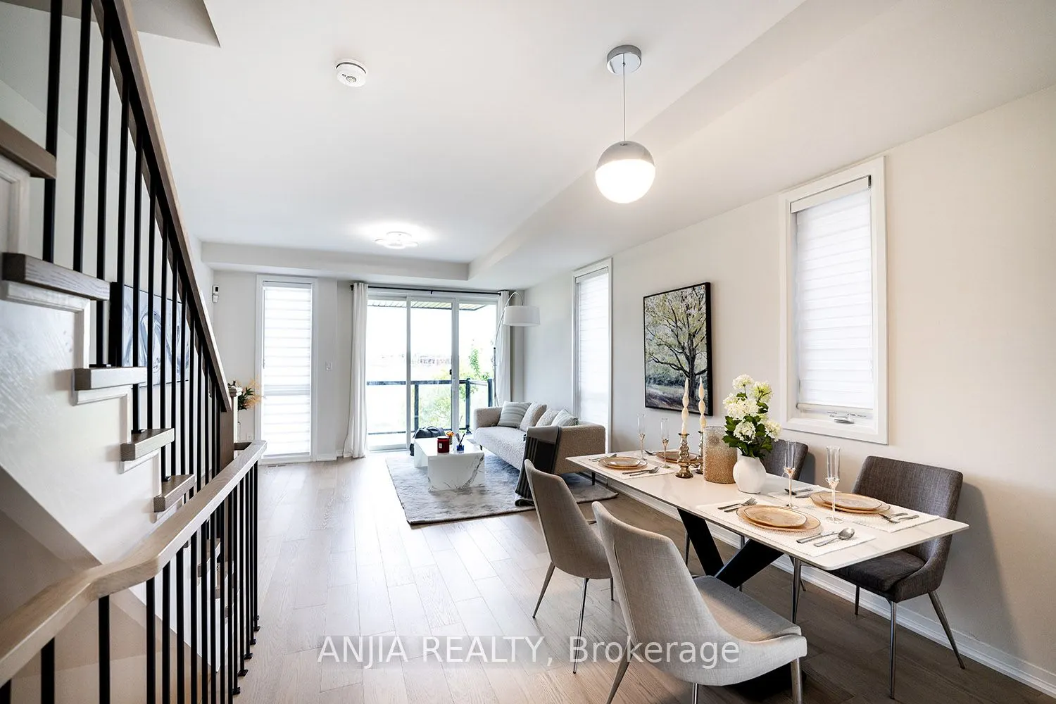 1669 Bur Oak Avenue, #7